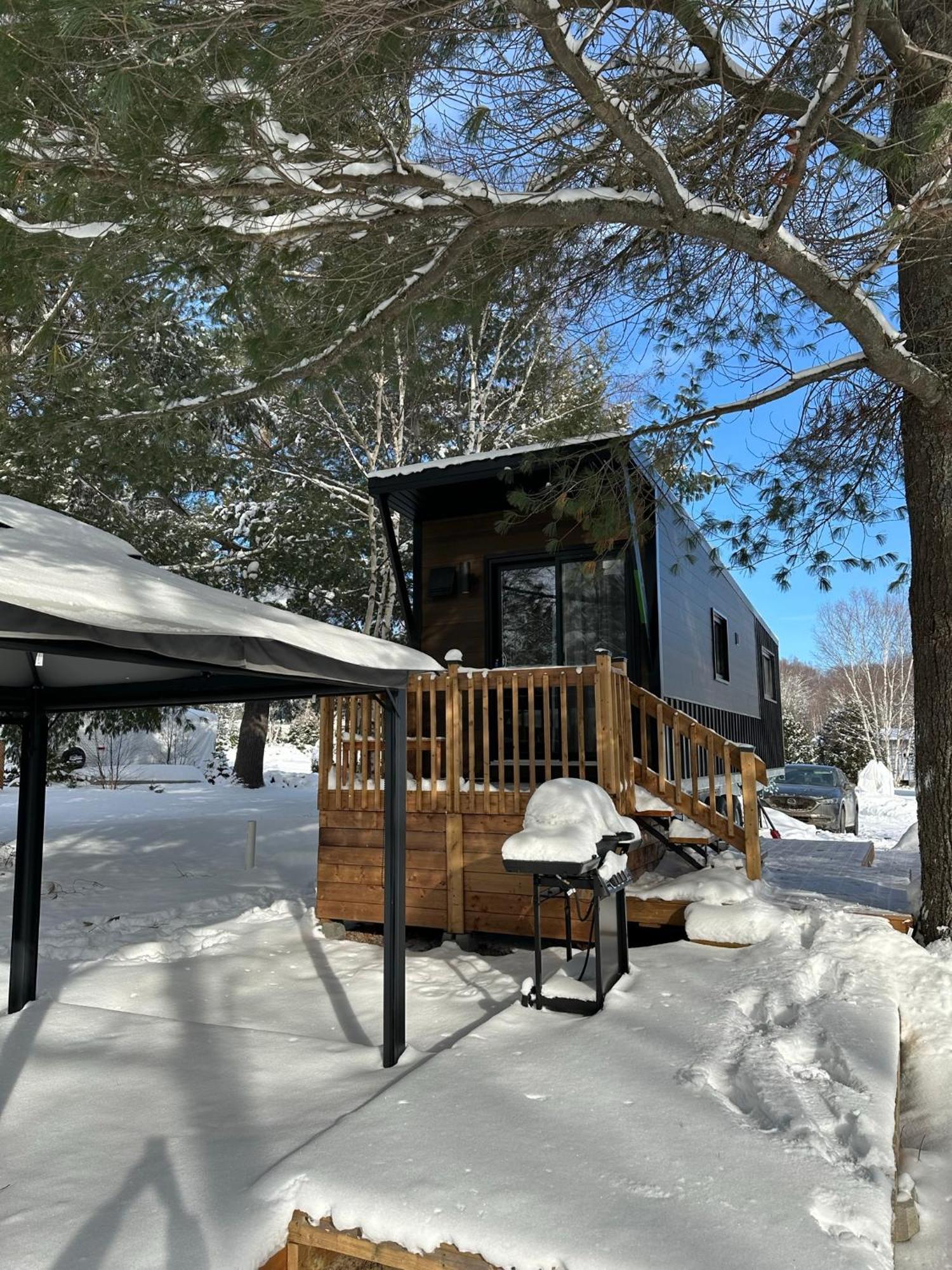 Micro Chalet Le Boise ! Saint Zenon Exterior foto